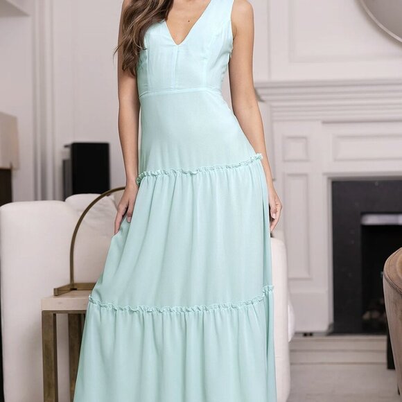 NWT Lulus It's a Beautiful Day Mint Sleeveless Tiered Maxi Dress (size SM) - Picture 1 of 10